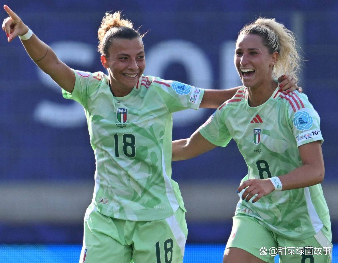 高登棋牌-意大利女足队在比赛中取得胜利晋级下一轮